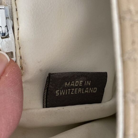 Bally Quilted Ivory Leather Woven Chain Strap Shoulder Bag Vintage - Picture 14 of 15